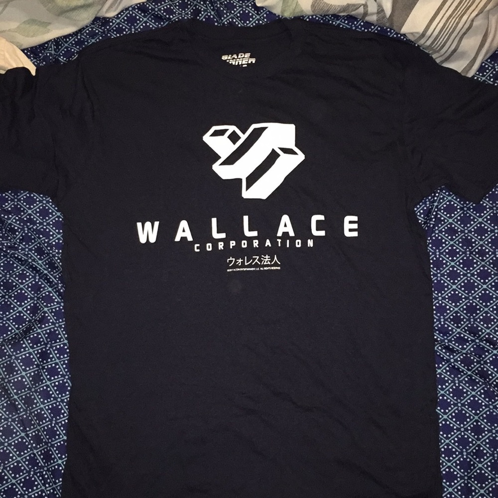 Loot Crate exclusive Blade Runner tee